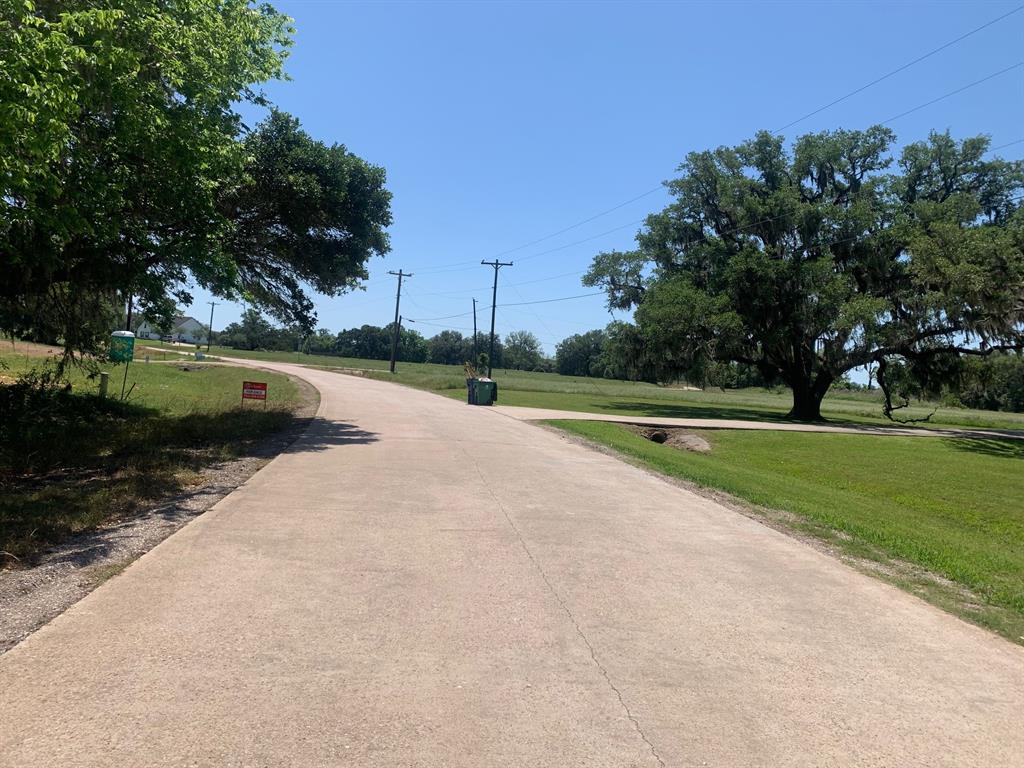 1031 Mill Road , Angleton, Texas image 5