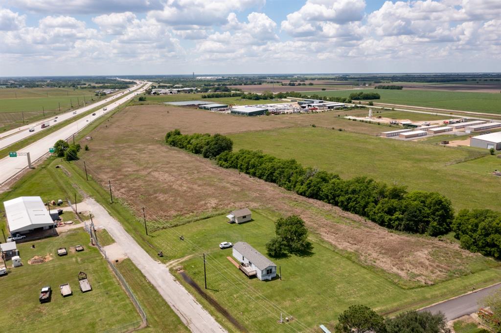 +/-19.19 Acres in the city of Beasley.  Property is at the end of 8th Street and Avenue J and the largest parcel sits next to Hwy 59.  The property is not in the flood plain and may have access to water and sewer on Avenue J and/or 8th Street. Buyer will need to do their due diligence to determine any access to water and sewer as well as any ordinance restrictions the city of Beasley may have.