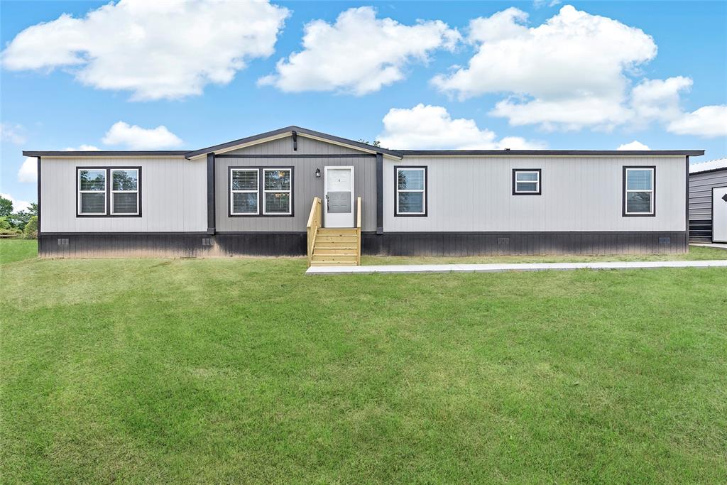 340 Red Fox, Franklin 340 Red Fox Franklin Texas 77856, 72