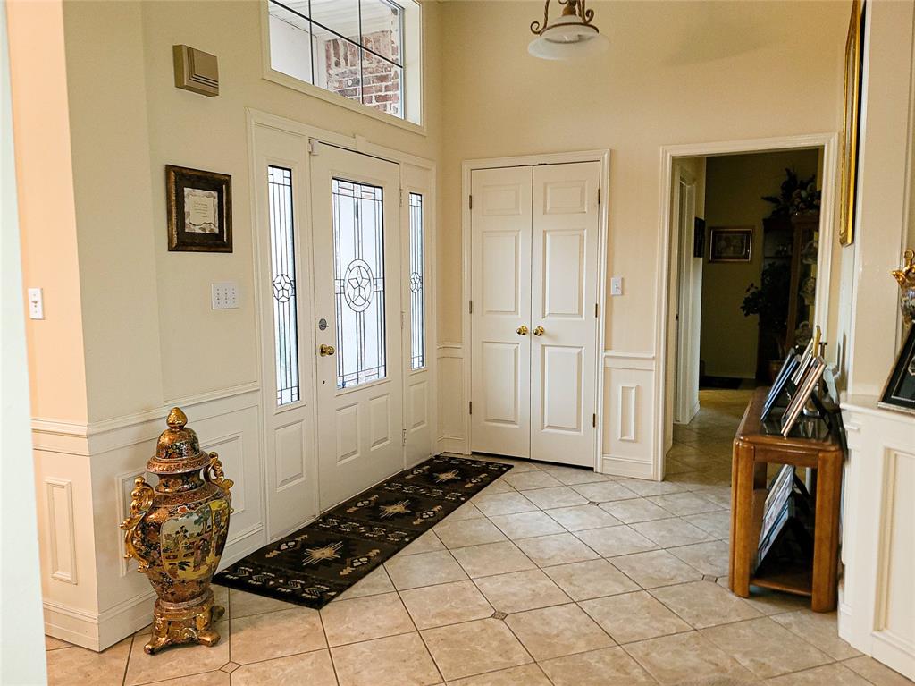 corridor inside entrance