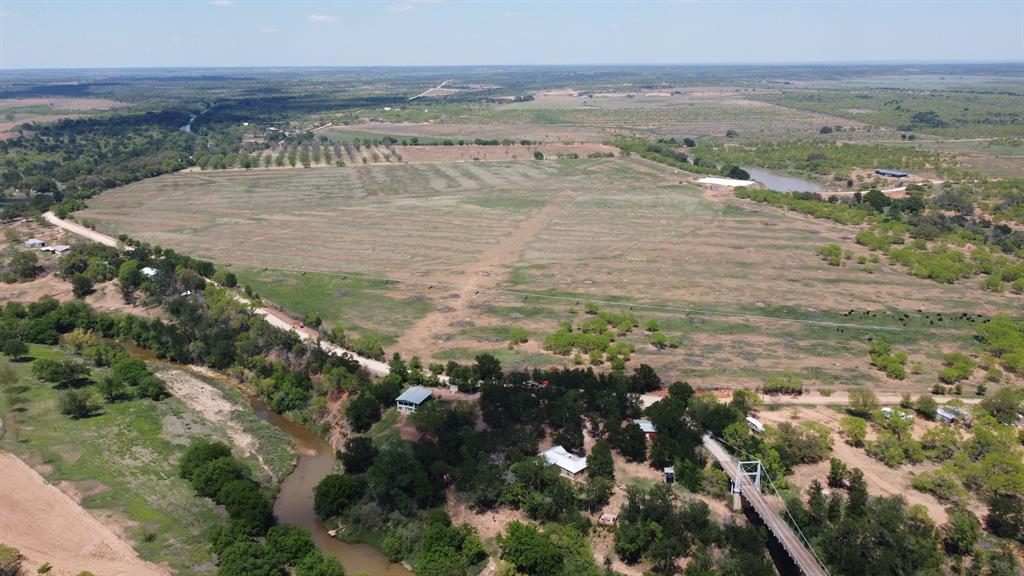 While the Regency “Swinging Bridge” is not included with the ranch, its proximity creates a strong connection to the rich history of this area and to the broader State of Texas.
