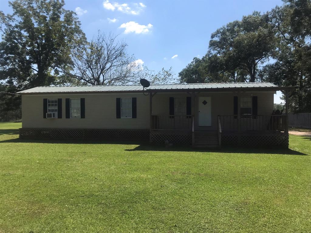 205  Forester  Livingston Texas 77351, 44