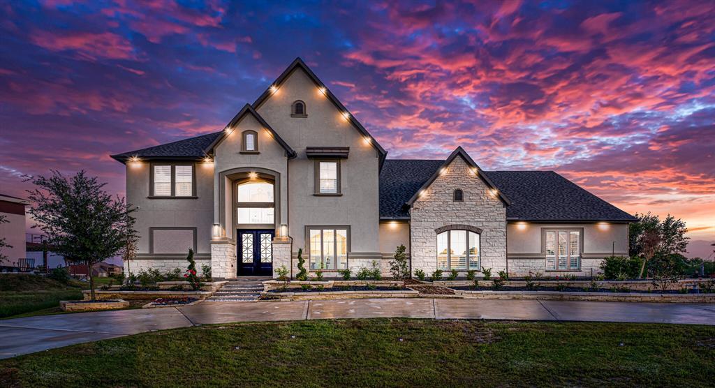 Photo for MLS Id 4352433 located at 711 Leaning Oak