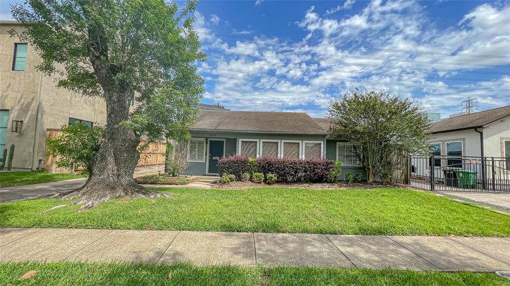 3902 Childress Street, Houston 3902 Childress Street Houston Texas 77005, 17