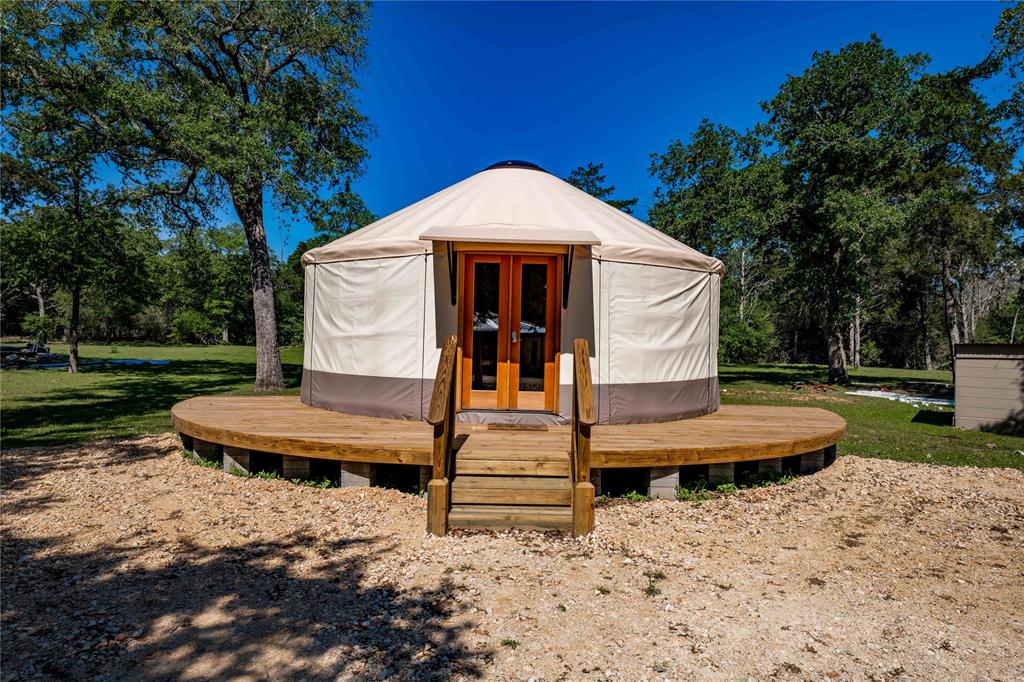 1091 St James Church Rd, West Point, TX 78963