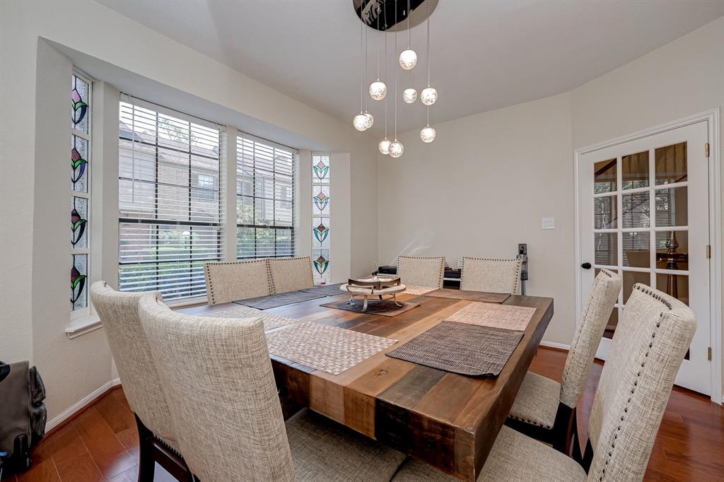 Photo #12: 80990968 Listing 