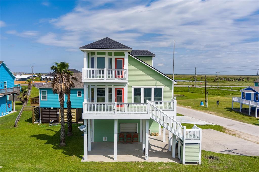 971  S Cove  Crystal Beach Texas 77650, Crystal Beach