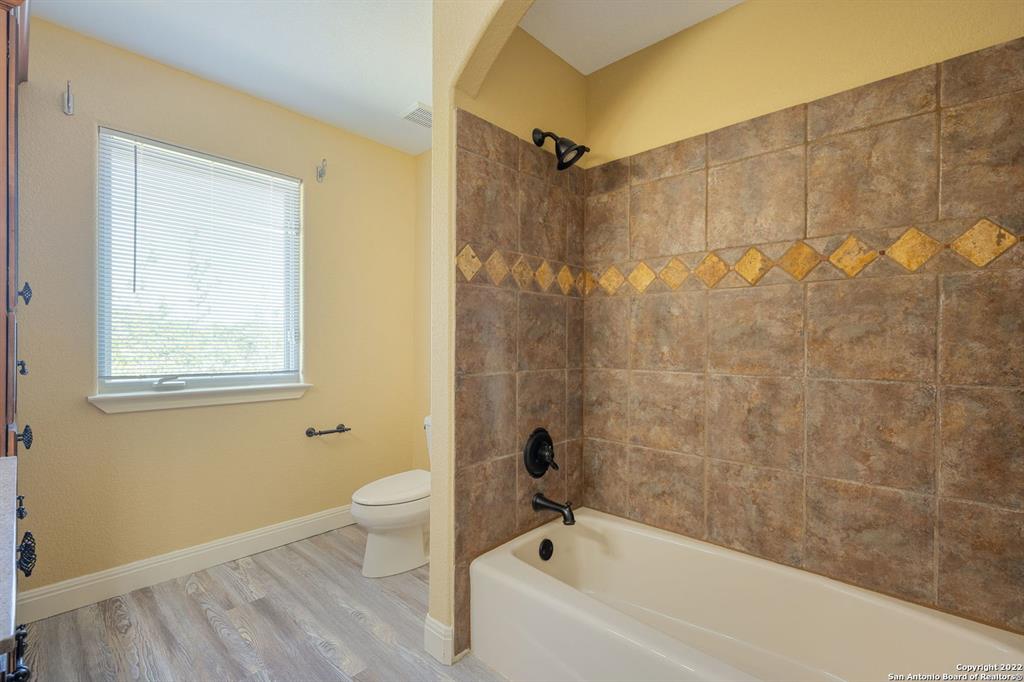 124 Allens Bend Drive, New Braunfels, TX 78130