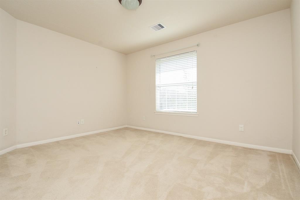 2147 Barton Woods Blvd, Conroe, TX 77301