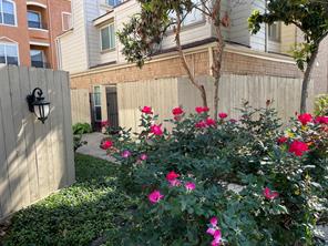 1829 Augusta, Houston, TX, 77057