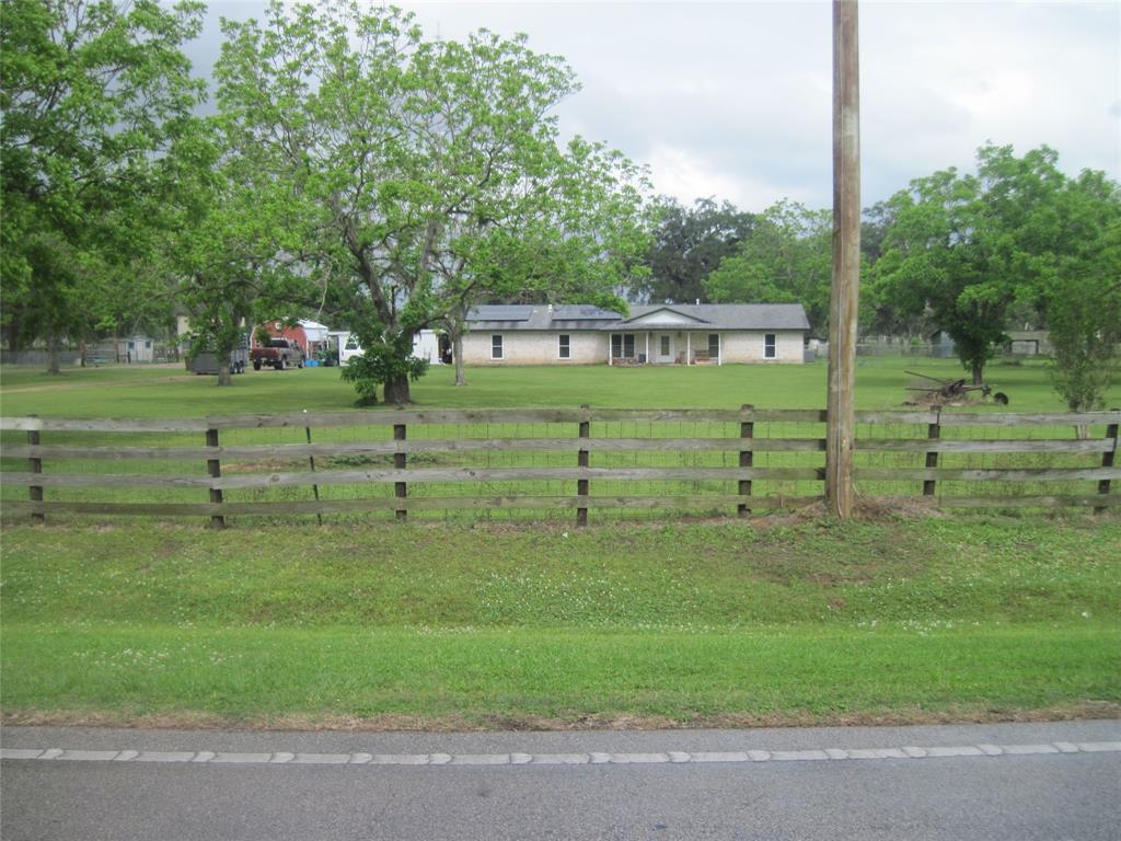 901 Fm 522 Road West Columbia, Texas Welcome to the Ranch with 74.566 acres and a 7 acre pond fully stocked. The pond is 30 feet deep to 10 feet deep. Plenty of land for cattle, goats and chickens. The property has road on Fm 522 on 2 sides of the property. Home is a full 3 bedroom 2 baths with separate dining and living room. Tile and wood floors and a 30x50 barn with (2) 25x50 lean to on each side. Plenty of room for tractors and implements. 3 wells on the land and an apartment building for guests.
You want country, you got it.
Come take a look