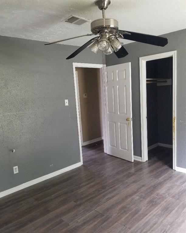 12719 Gotham Dr, Houston, TX 77089