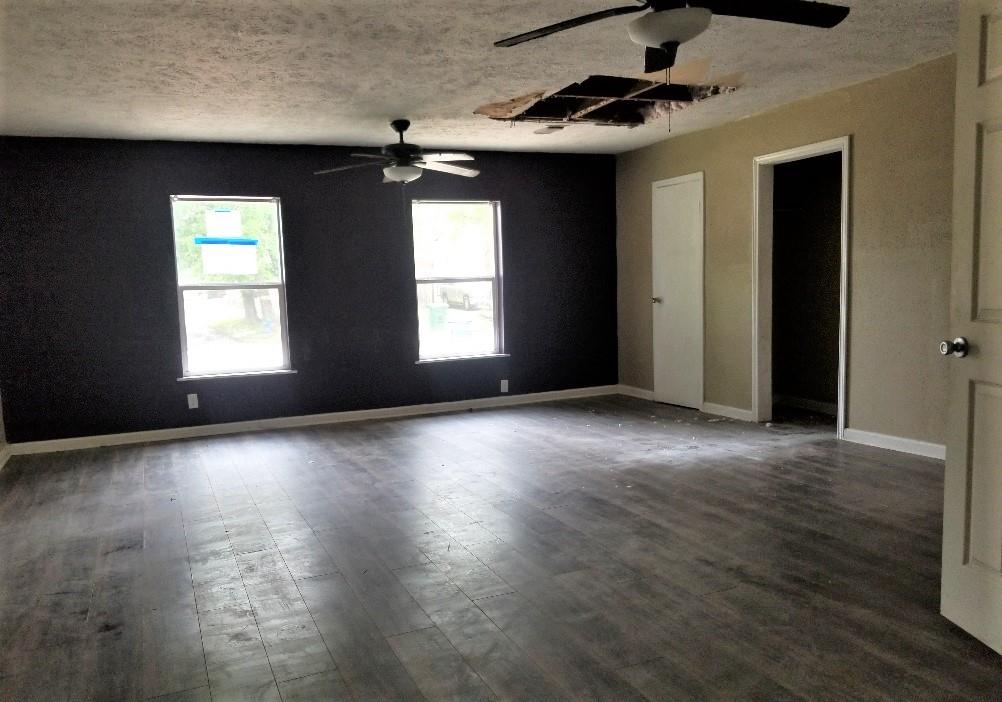 12719 Gotham Dr, Houston, TX 77089