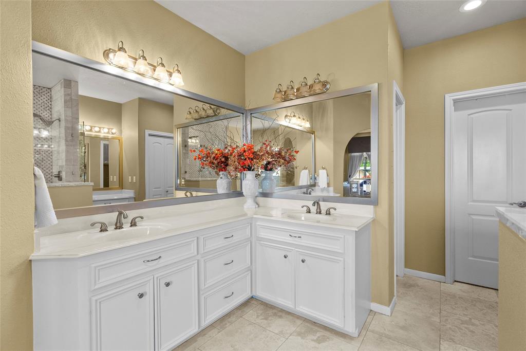 Double sinks.