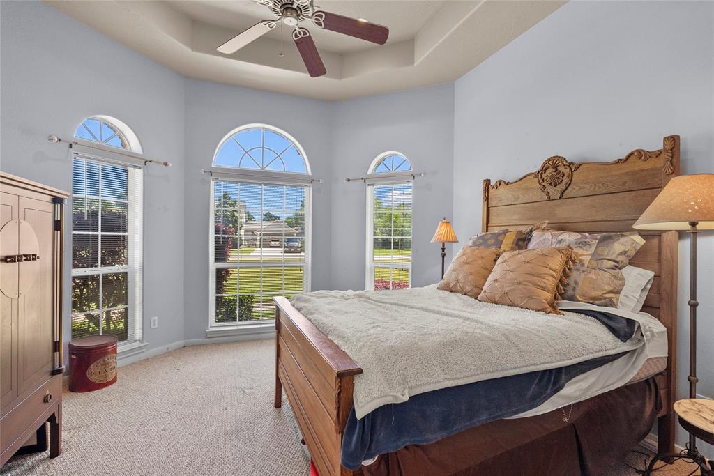 4th  Bedroom with beautiful windows and lots of natural light.