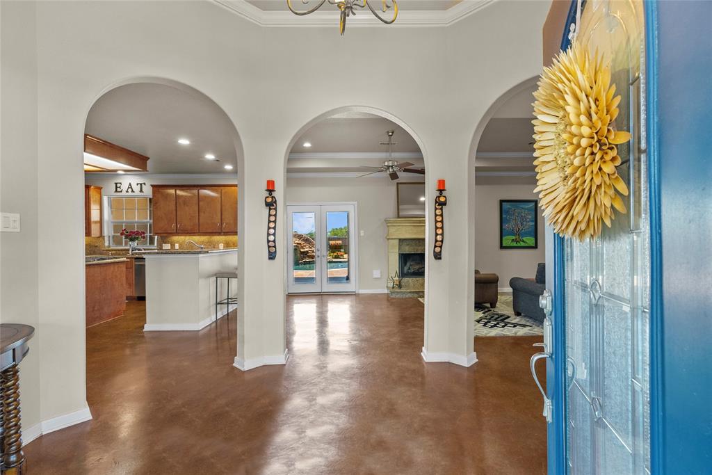 What an amazing view for your guest when they walk in your front door.