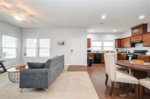 2316 Elysian, Houston, TX, 77026
