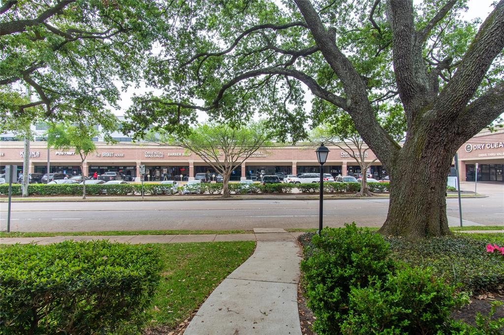 Photo #4: 61914108 Listing 