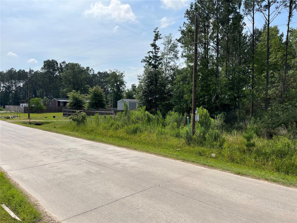 533  County Road 5023  Cleveland Texas 77327, Cleveland