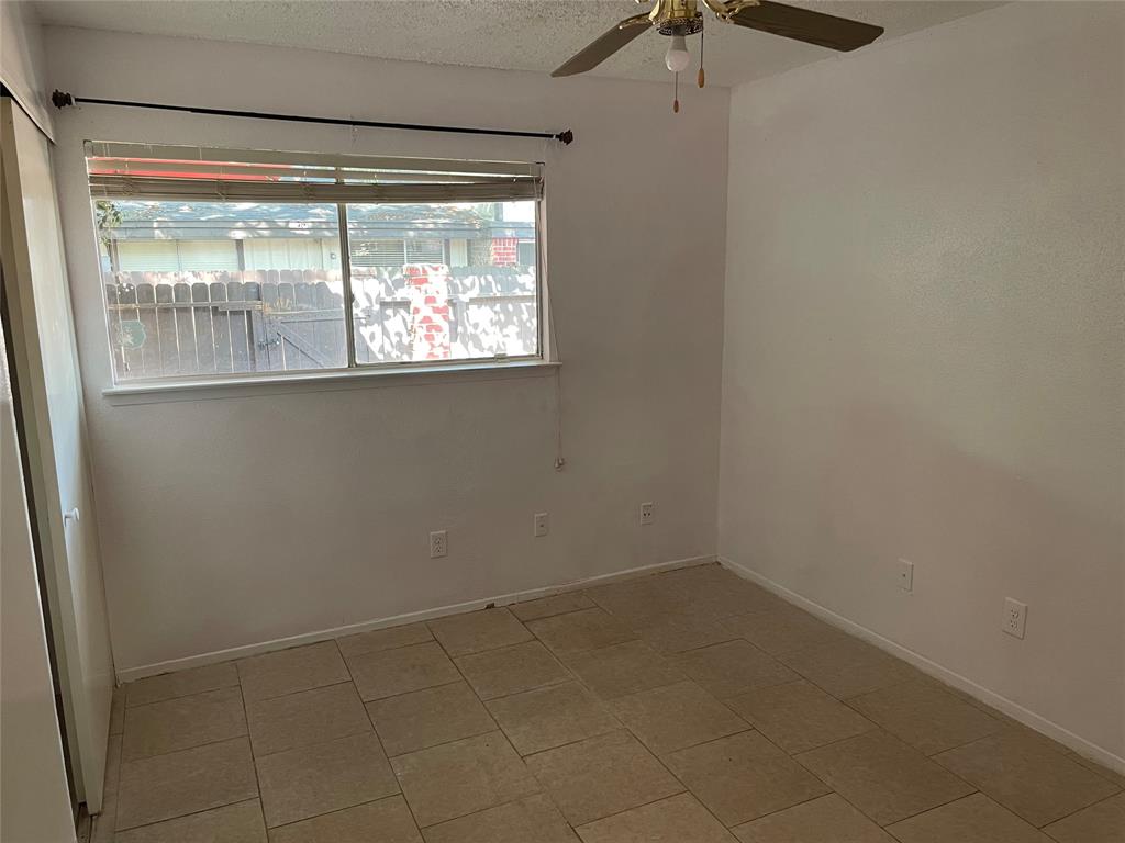 Photo #8: 21462542 Listing 