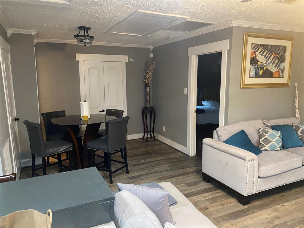 3209 Alabama Street, Houston 3209 Alabama Street Houston Texas 77004, 4