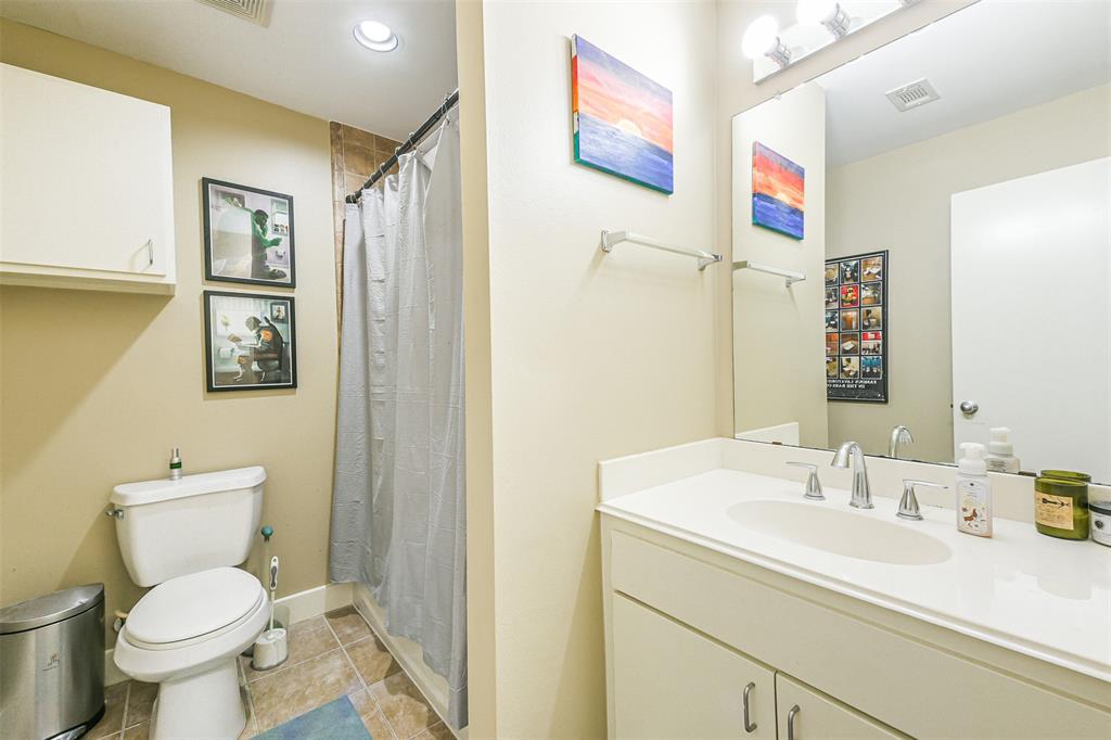 Photo #10: 20796925 Listing 