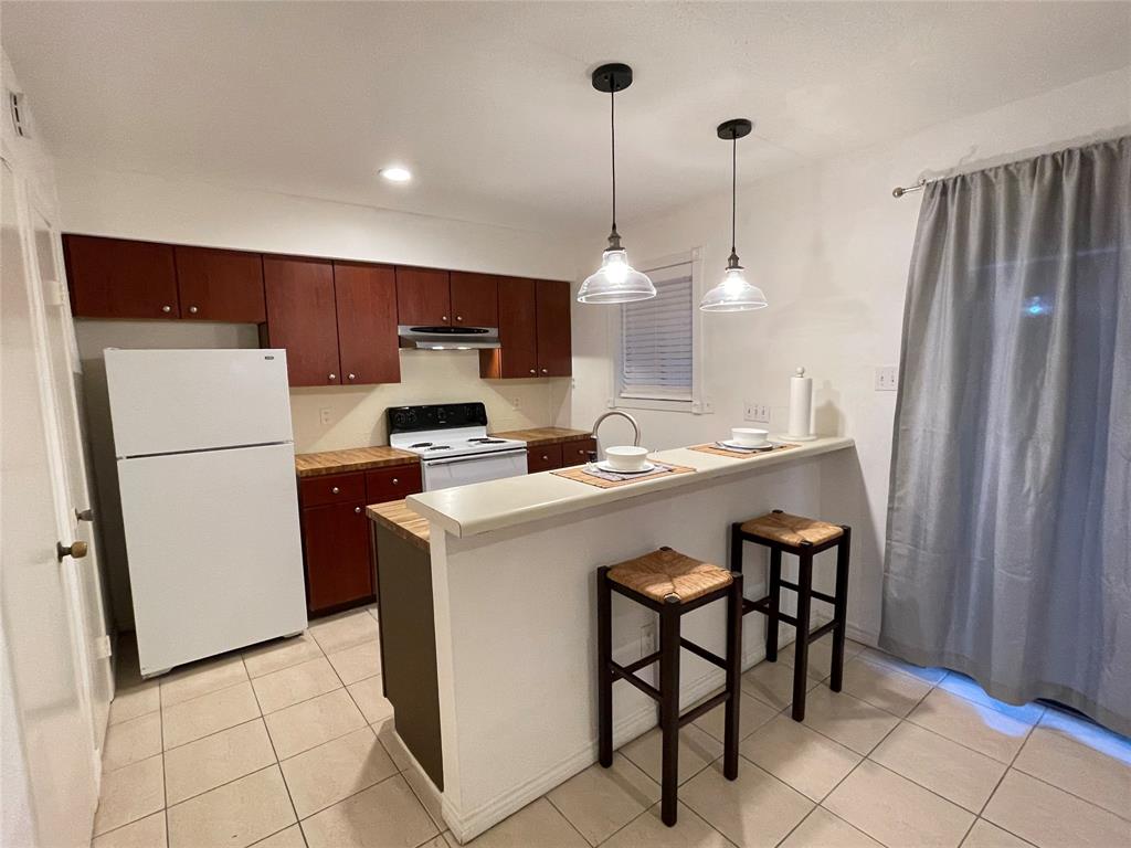 MLS: 59225272 Condo For Sale