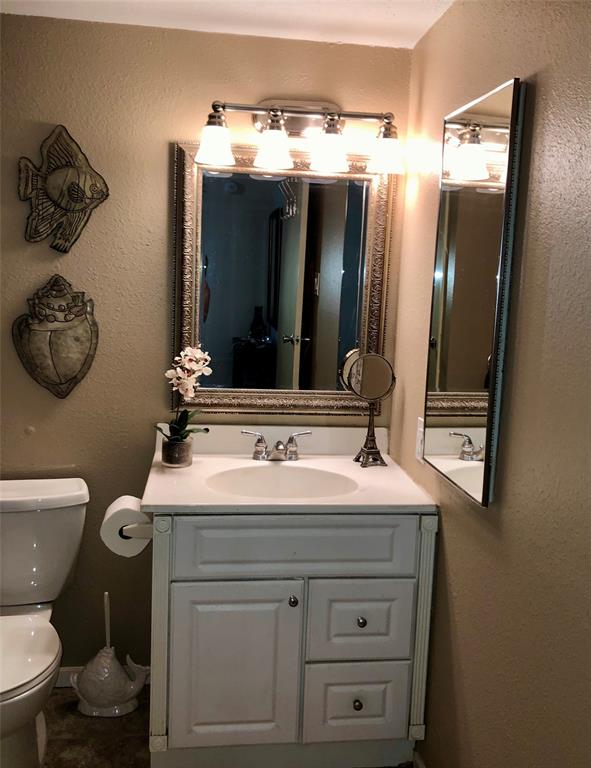 Photo #12: 33432793 Listing 