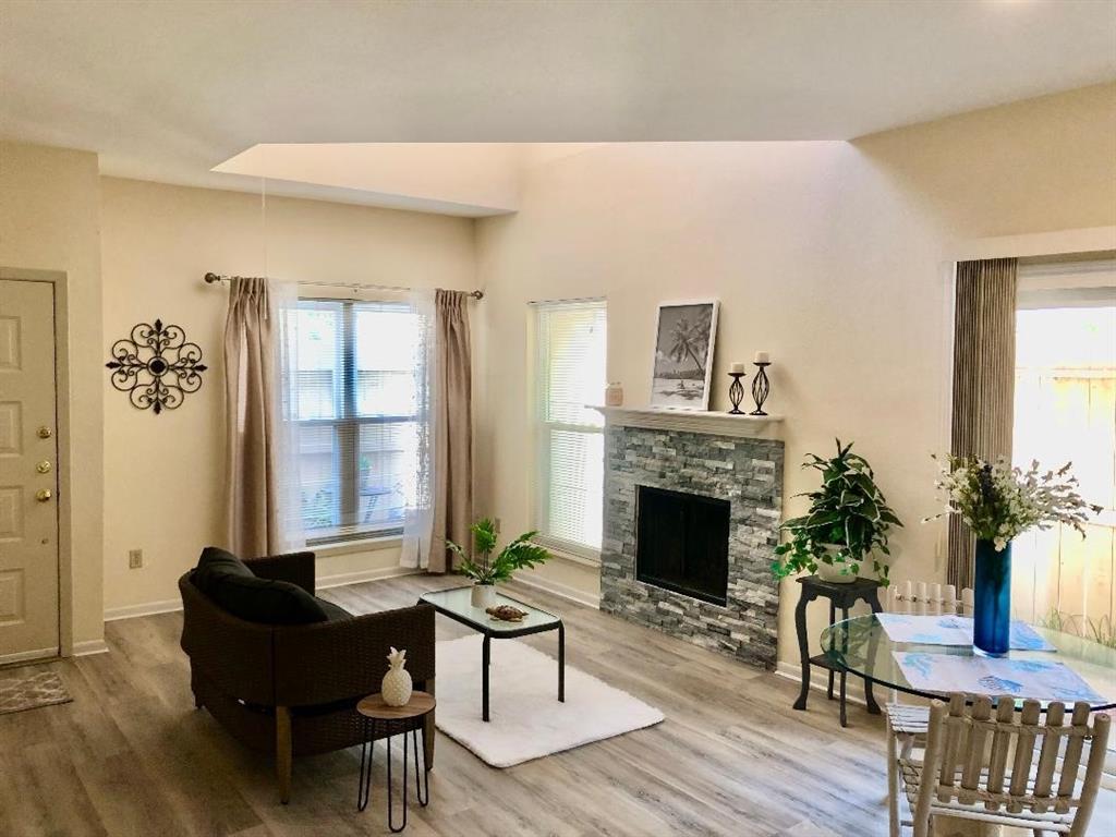 Photo #6: 33432793 Listing 
