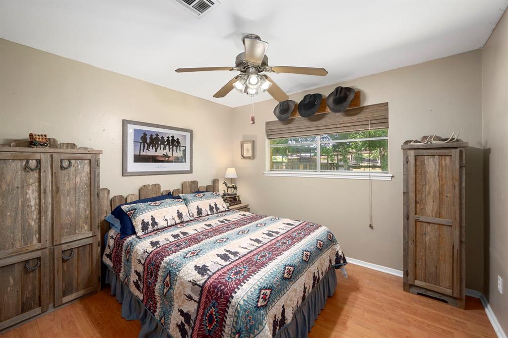 39956 Garrett Rd, Pattison, TX 77423