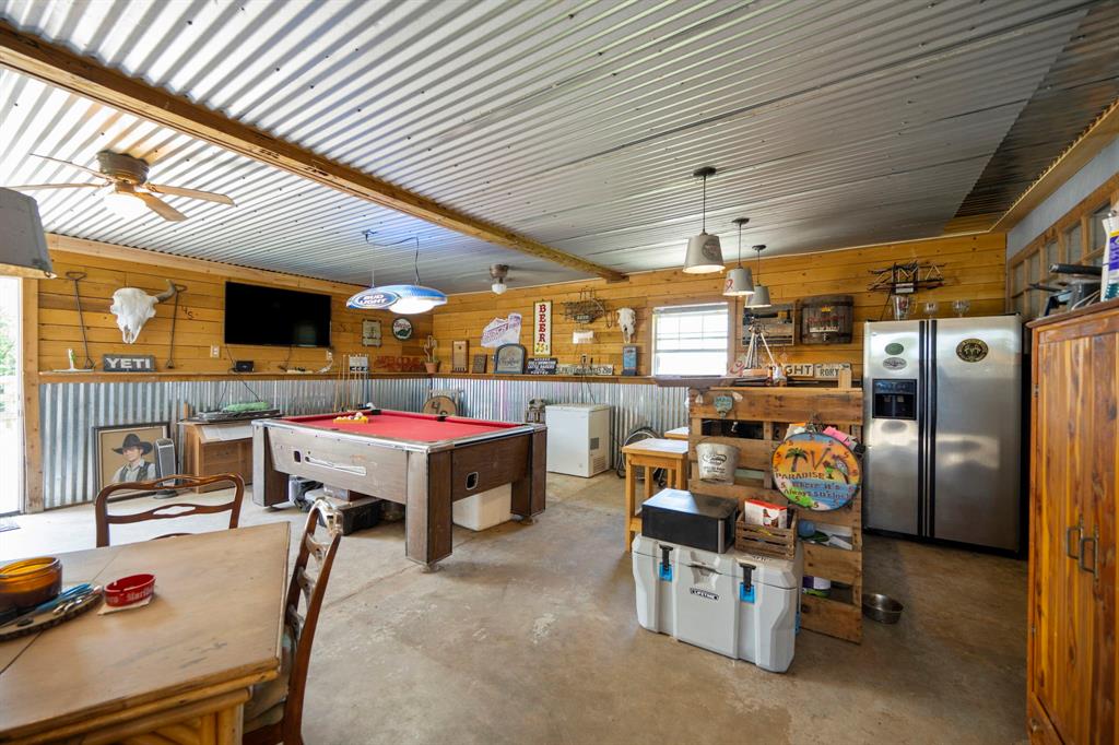 39956 Garrett Rd, Pattison, TX 77423