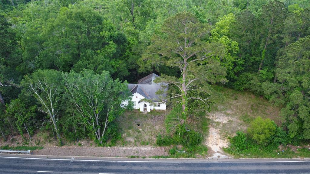 709 S Houston Avenue Livingston, Texas