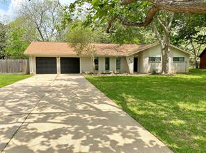 416 Southern Oaks, Lake Jackson, TX, 77566