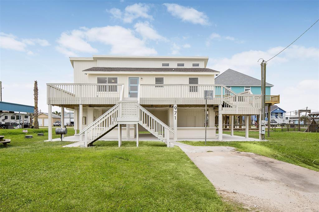971  Mary Ann  Crystal Beach Texas 77650, Crystal Beach