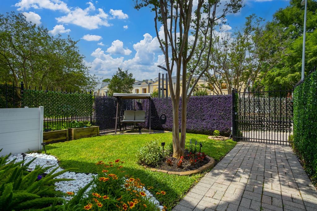 Photo #8: 39322373 Listing 