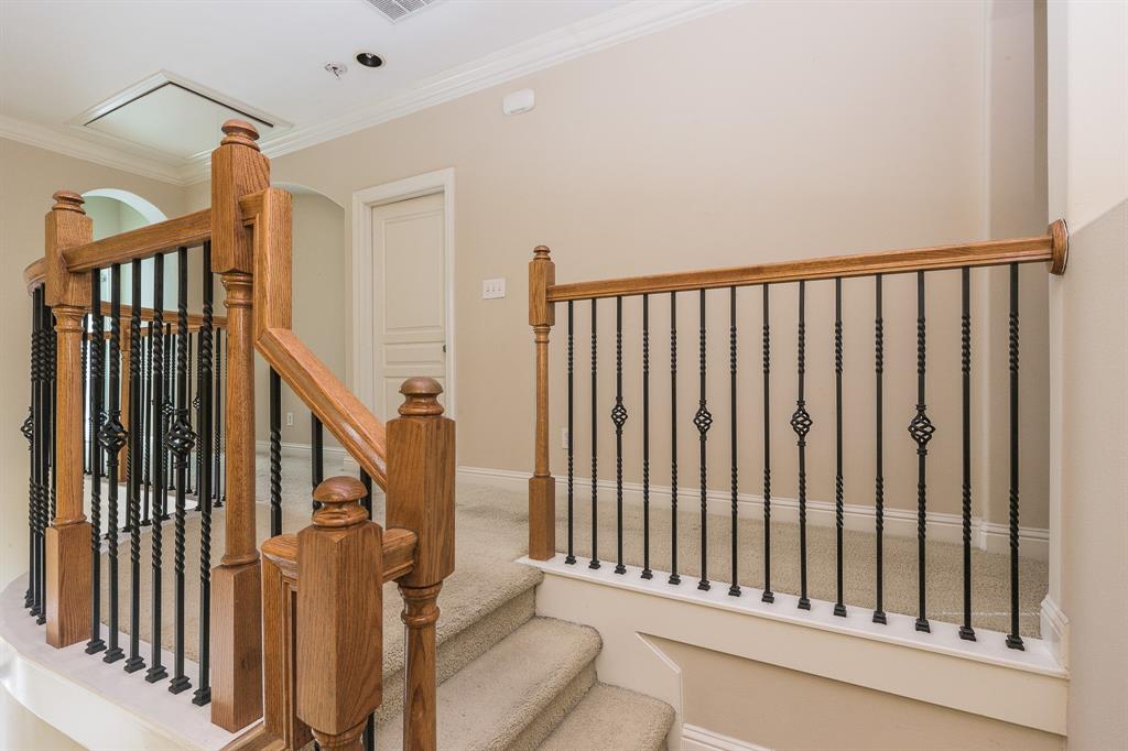 Photo #11: 39966841 Listing 