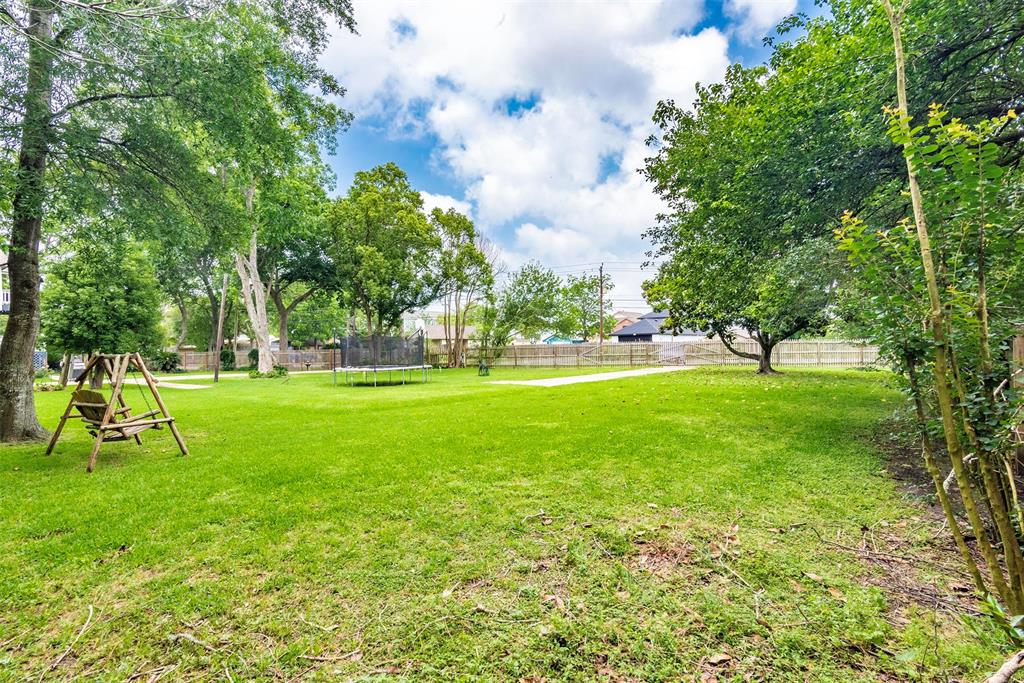 3730 Bayshore Drive , Bacliff, Texas image 11