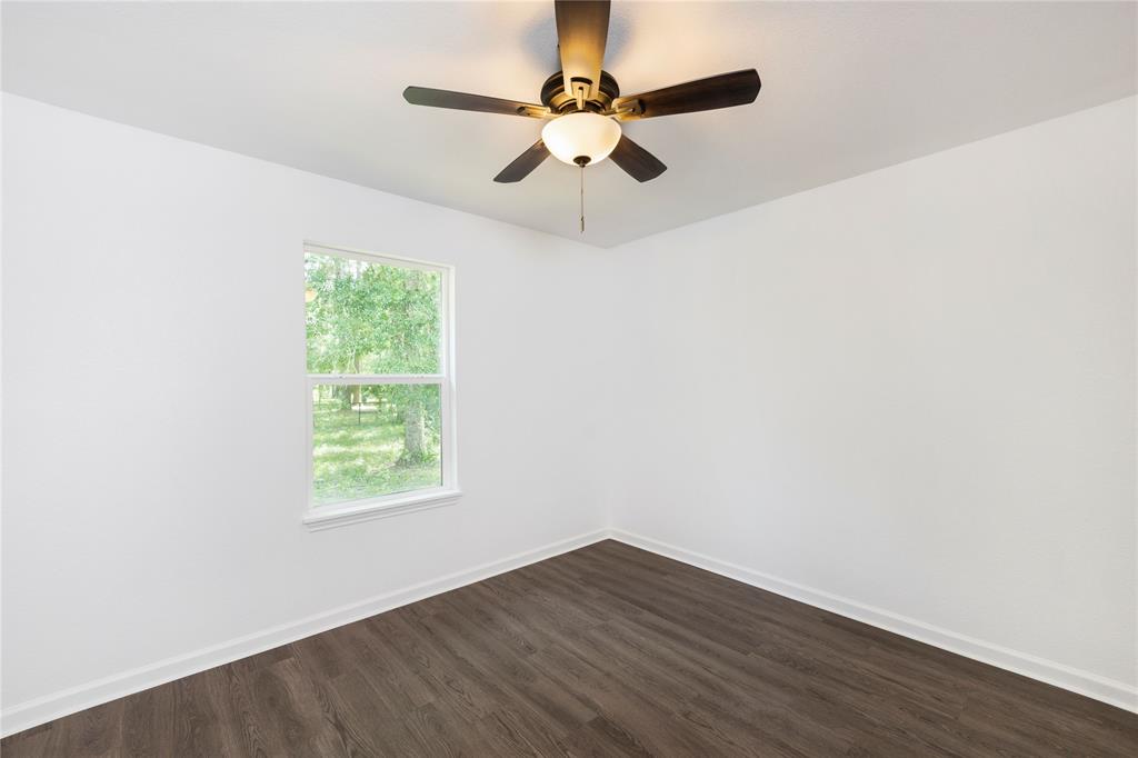 1424 County Road 2089, Hardin, TX 77575