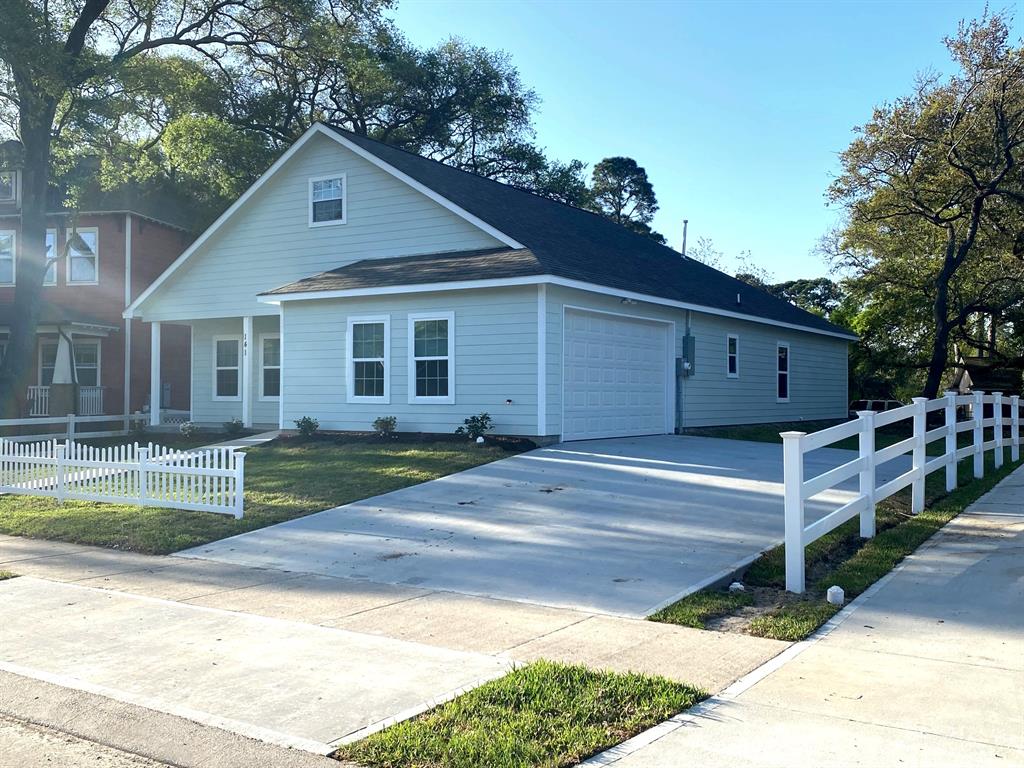 141 Lower Borondo, La Marque 141 Lower Borondo La Marque Texas 77568, 33