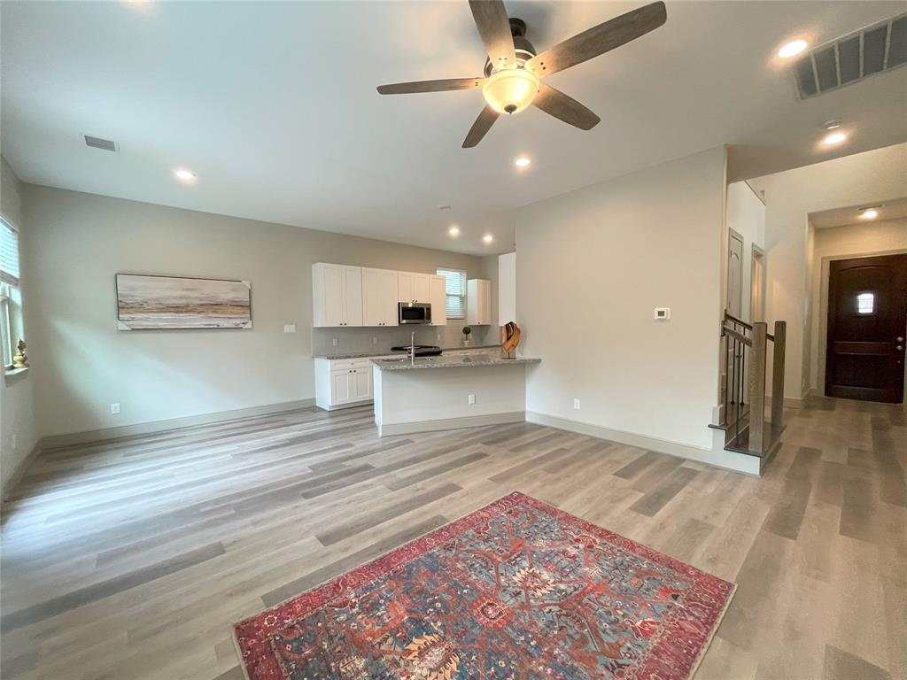 14 Jarvis Row Circle Circle, The Woodlands 14 Jarvis Row Circle Circle The Woodlands Texas 77380, 15