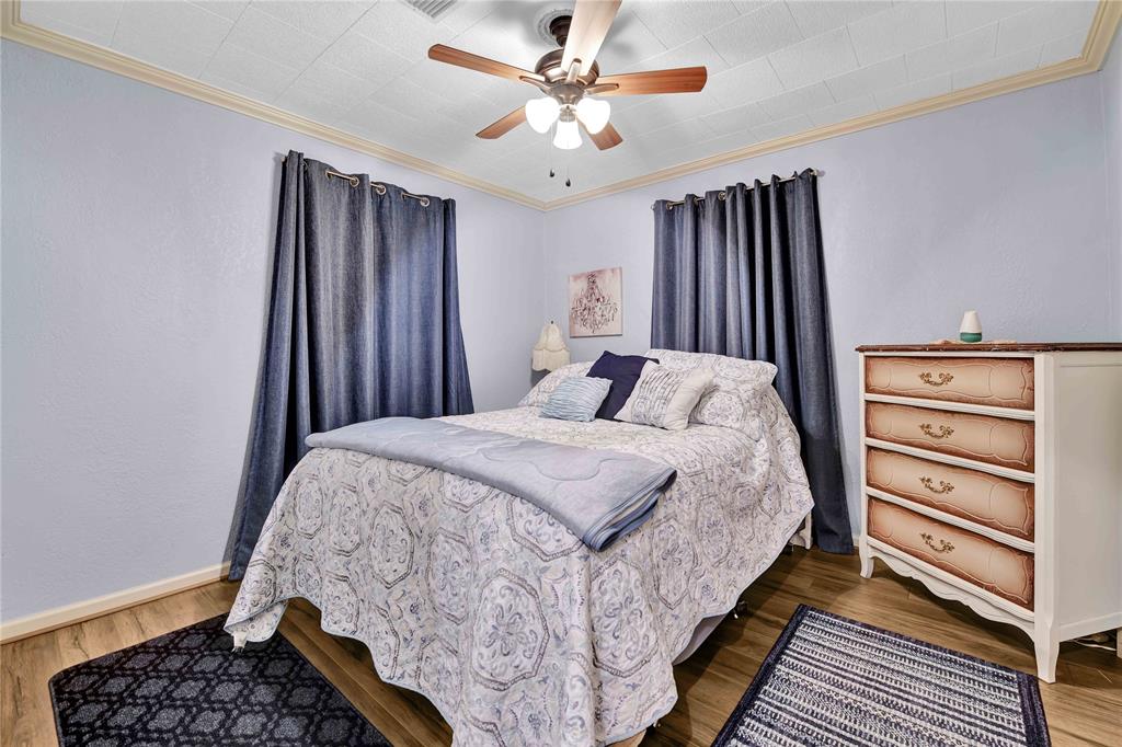 90 County Road 2852