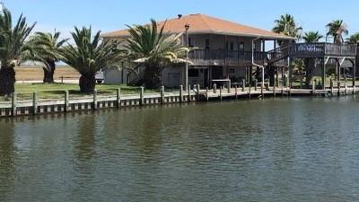 1187 N Stingaree Drive Crystal Beach Texas 77650, 33