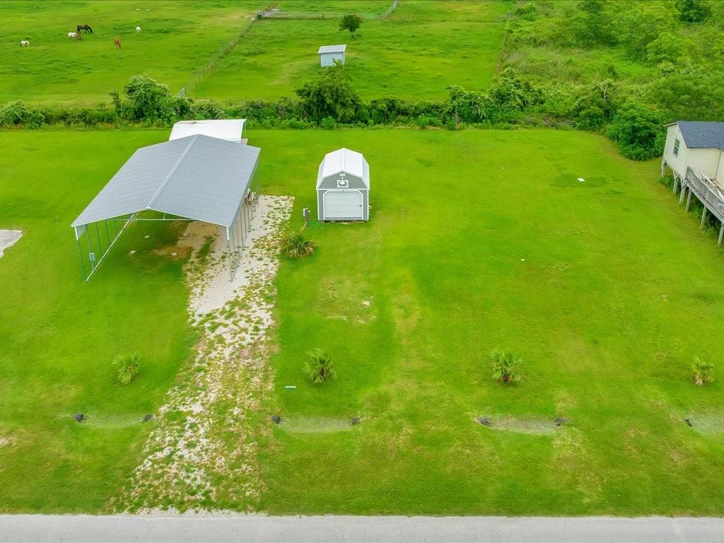 1042 N Monkhouse Drive Crystal Beach Texas 77650, 33