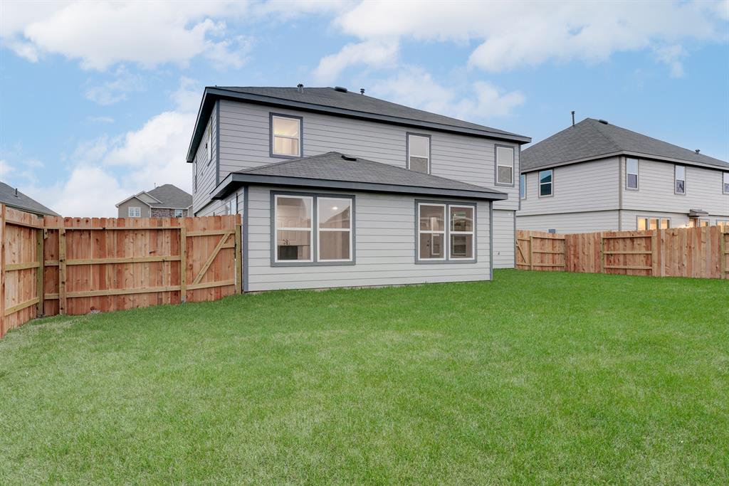 1206 Black Rail St, La Marque, TX 77568