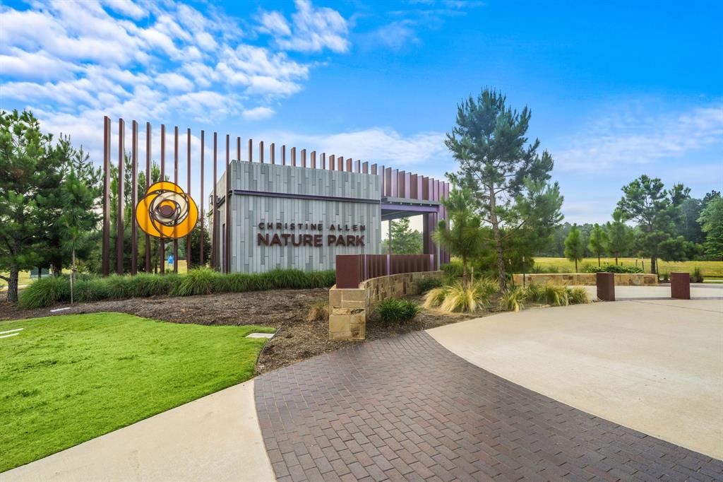 An outdoor enthusiast's delight, the 33-acre Christine Allen Nature Park offers hike-and-bike trails, lighted courts and fields, serene ponds, and lush green spaces throughout.