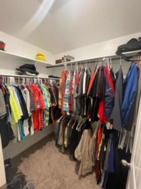 MASTER CLOSET