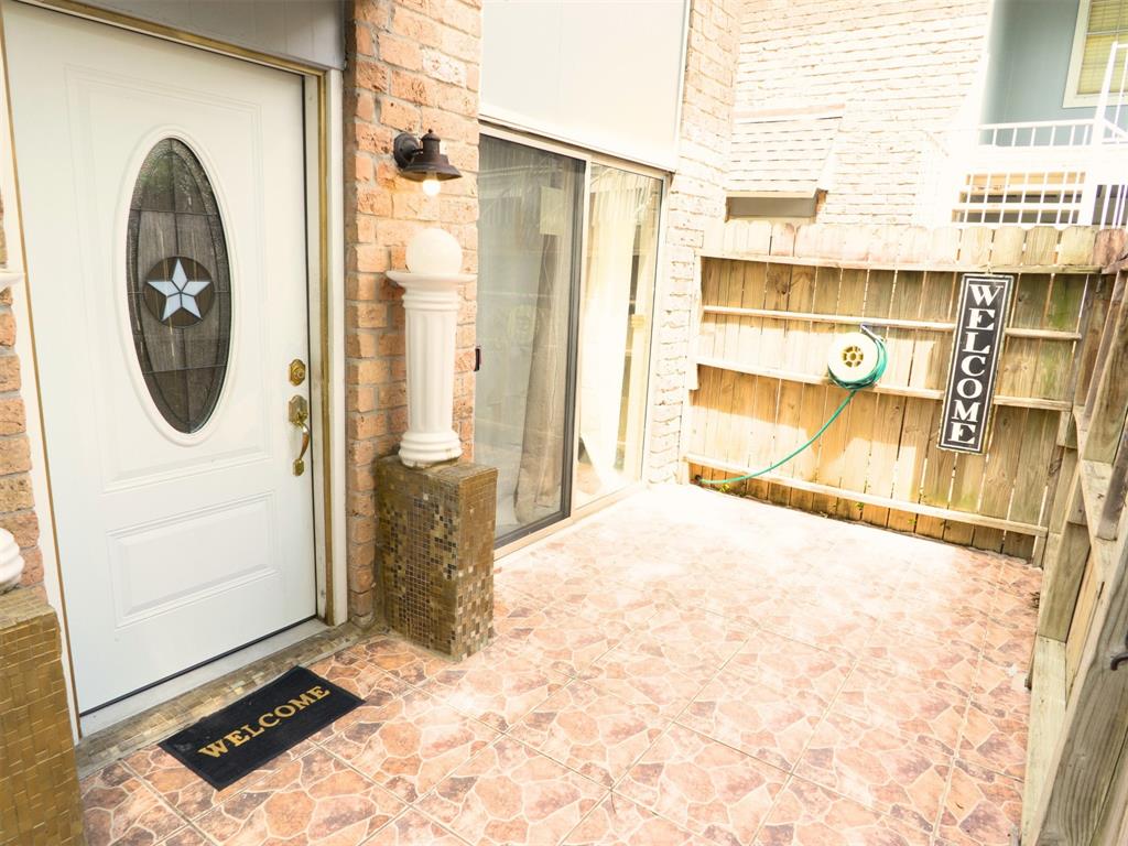 1433  Cedar Post Lane Houston Texas 77055, 24