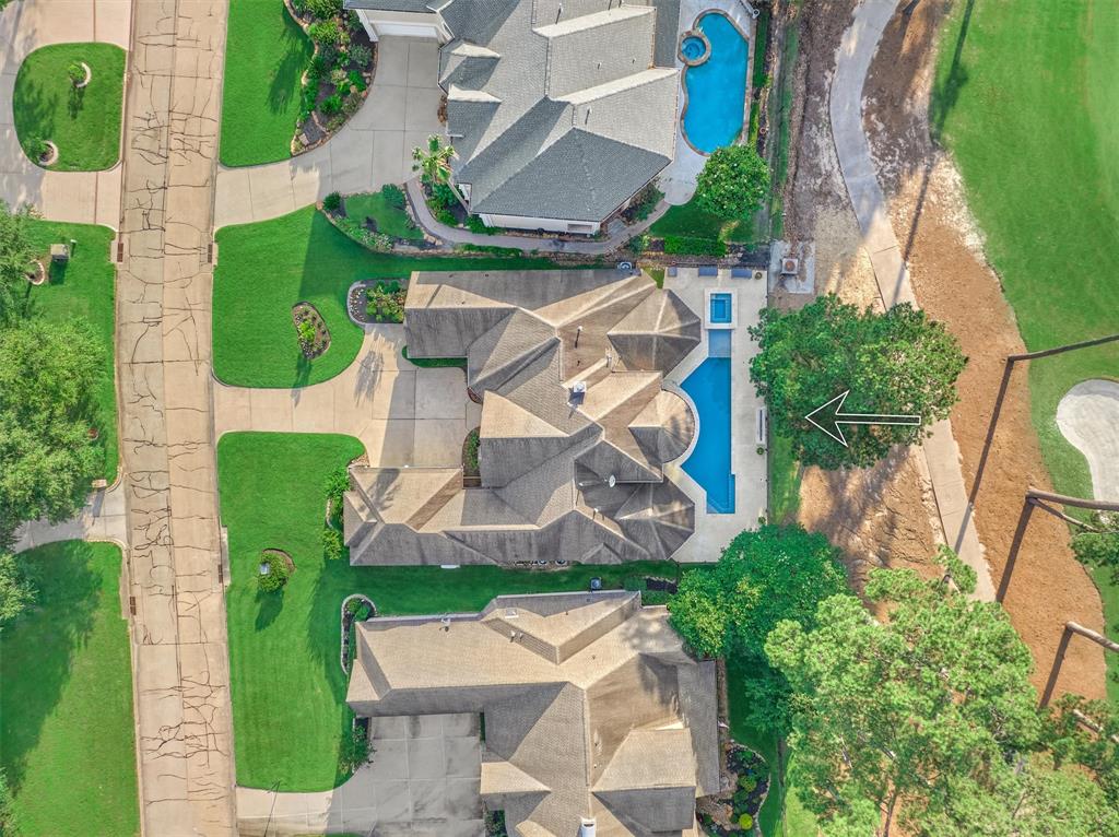 3013 Bentwater Dr, Montgomery, TX 77356