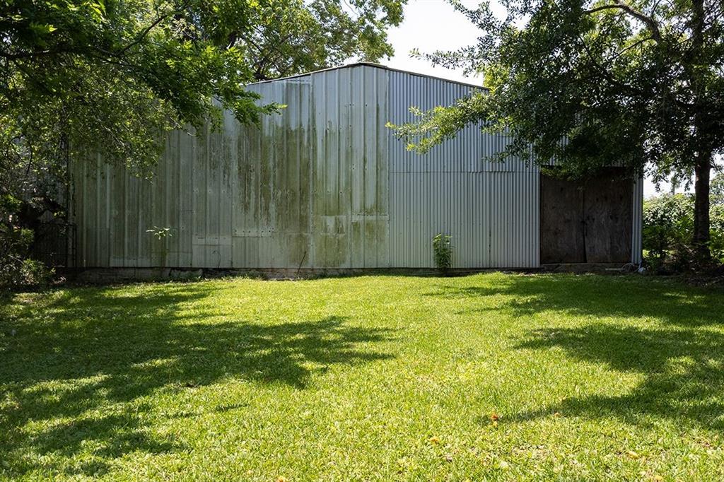 6910  Avenue U  Houston Texas 77011, Houston