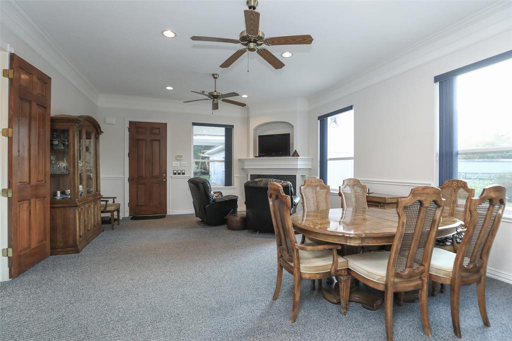 Living /Dining Room.
